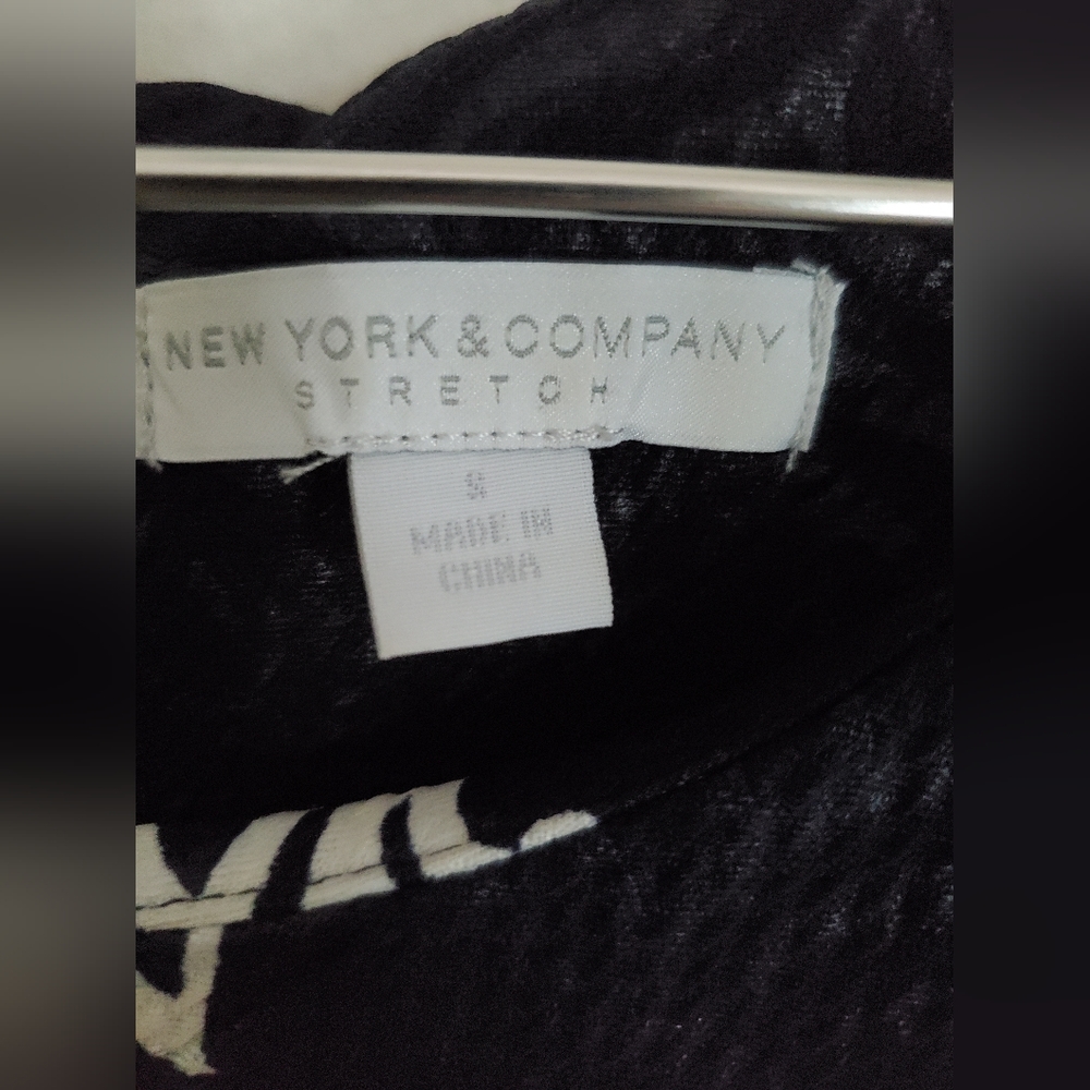 NWOT New York & Company Dress - Picture 3 of 4